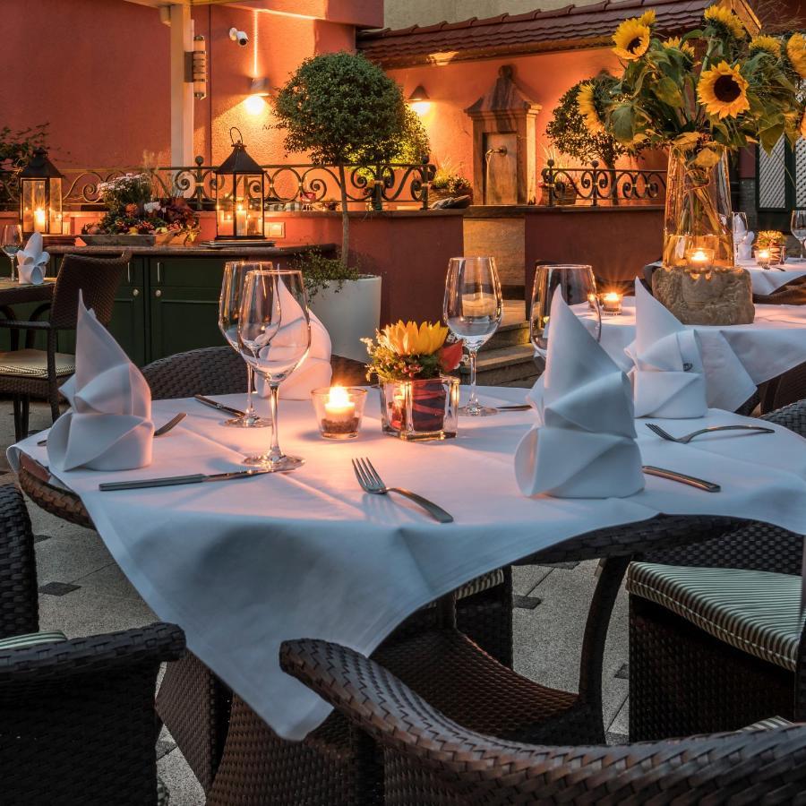 Landhotel Restaurant Zur Krone Gottenheim Exterior foto