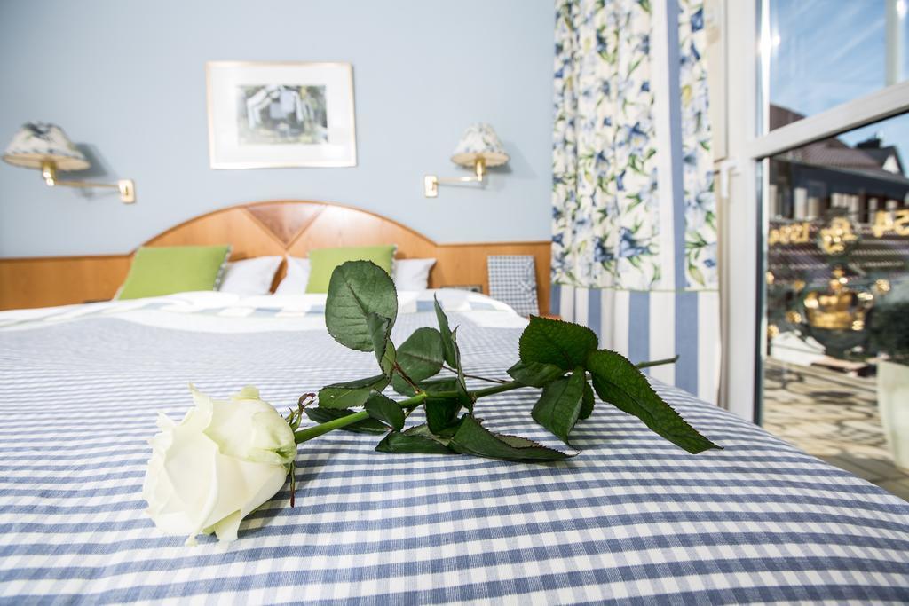 Landhotel Restaurant Zur Krone Gottenheim Cameră foto