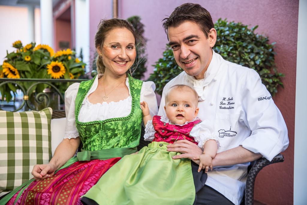 Landhotel Restaurant Zur Krone Gottenheim Exterior foto